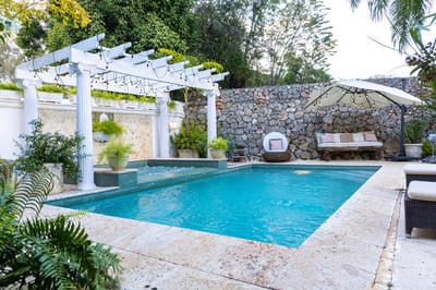 Luxury Villa Photo #2