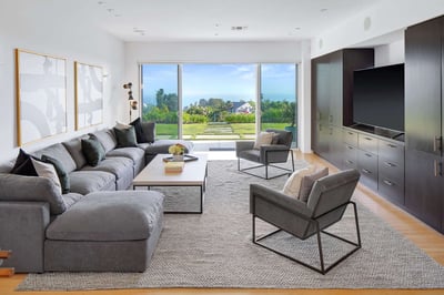 Luxury Villa Photo #12