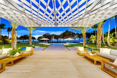 Luxury Villa Photo #11