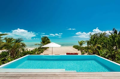 Luxury Villa Photo #3