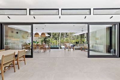 Luxury Villa Photo #8