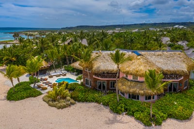 Luxury Villa Photo #2