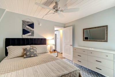 Luxury Villa Photo #22