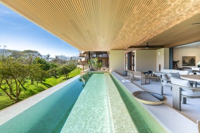 Luxury Villa Photo #2