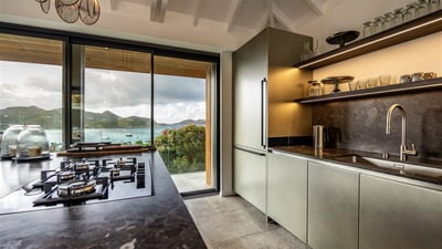 Luxury Villa Photo #46