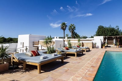 Luxury Villa Photo #5