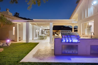 Luxury Villa Photo #17