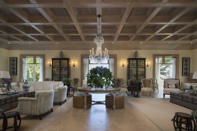 Luxury Villa Photo #16