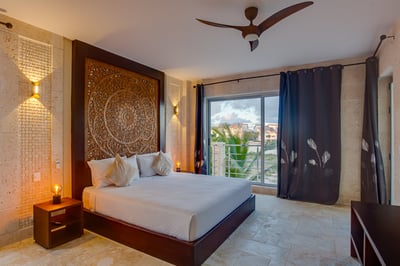 Luxury Villa Photo #61