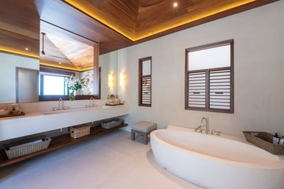 Luxury Villa Photo #45