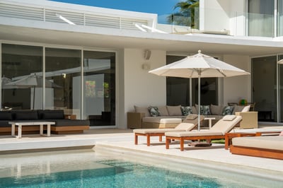 Luxury Villa Photo #12