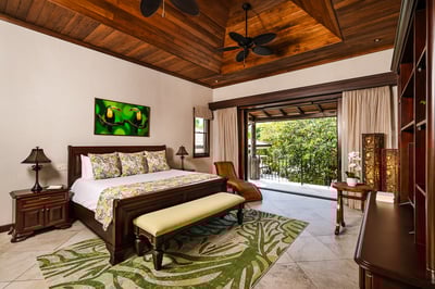 Luxury Villa Photo #29