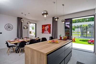 Luxury Villa Photo #16
