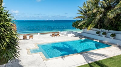 Luxury Villa Photo #8