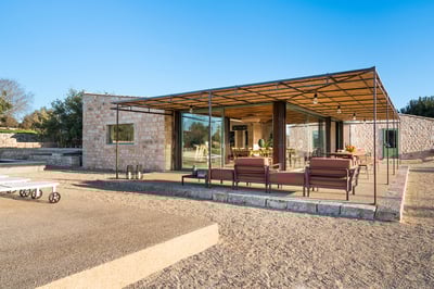 Luxury Villa Photo #9