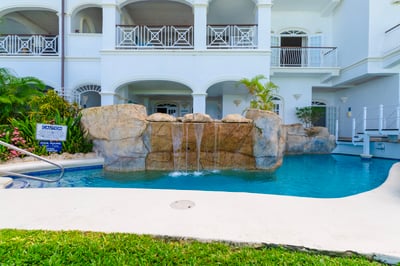 Luxury Villa Photo #18