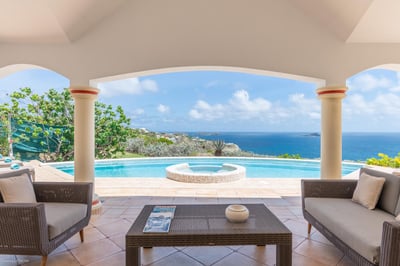 Luxury Villa Photo #20