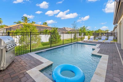 Luxury Villa Photo #35