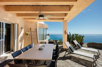 Luxury Villa Photo #11