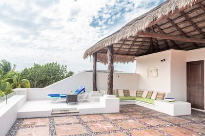 Luxury Villa Photo #68