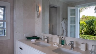 Luxury Villa Photo #61