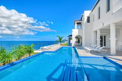 Luxury Villa Photo #2