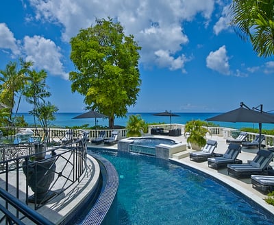 Luxury Villa Photo #4