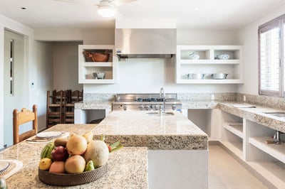 Luxury Villa Photo #23