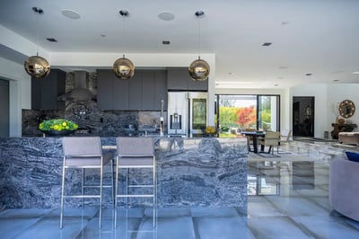 Luxury Villa Photo #28