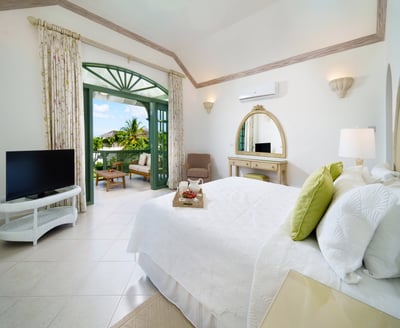 Luxury Villa Photo #15