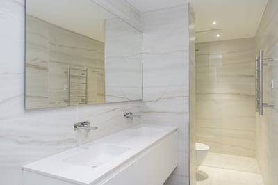 Luxury Villa Photo #19