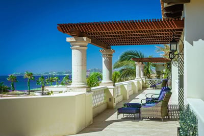 Luxury Villa Photo #15
