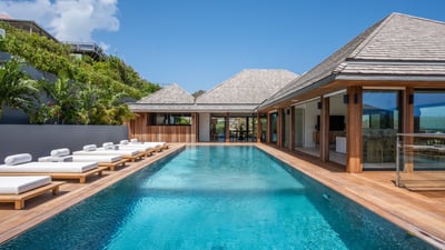 Luxury Villa Photo #15