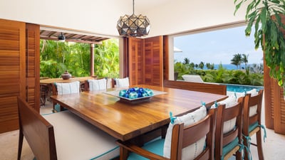Luxury Villa Photo #10