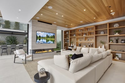 Luxury Villa Photo #29