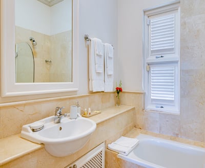 Luxury Villa Photo #26