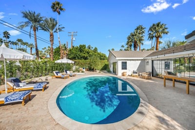Luxury Villa Photo #15
