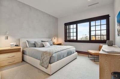 Luxury Villa Photo #16