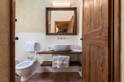 Luxury Villa Photo #32