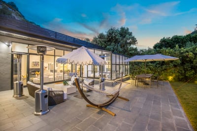 Luxury Villa Photo #9