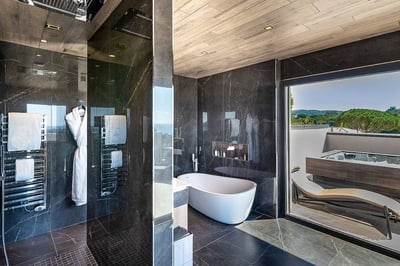Luxury Villa Photo #14