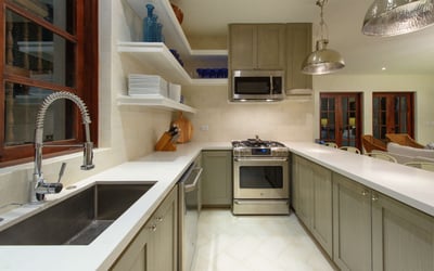 Luxury Villa Photo #6