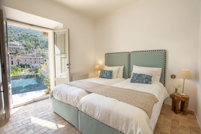 Luxury Villa Photo #15