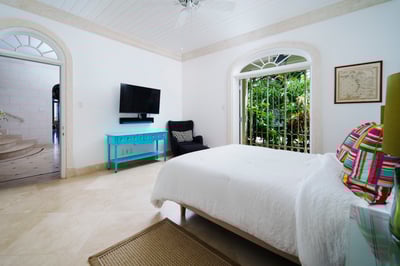 Luxury Villa Photo #12
