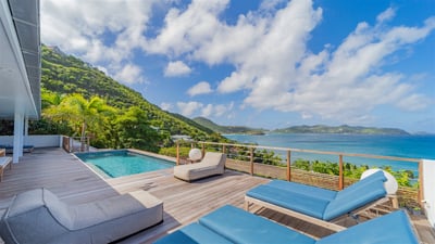 Luxury Villa Photo #5