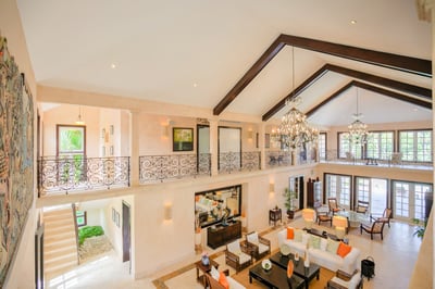 Luxury Villa Photo #26