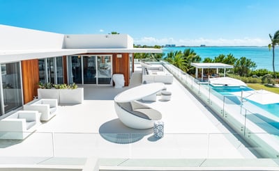 Luxury Villa Photo #12