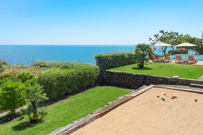 Luxury Villa Photo #6