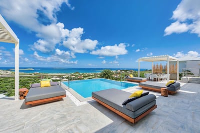 Luxury Villa Photo #2