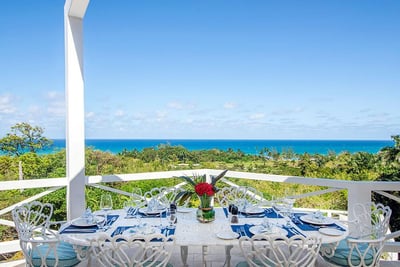 Luxury Villa Photo #6